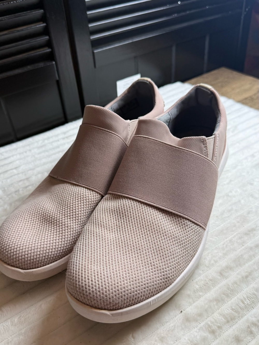 Clarks Women's Slip-On Sneakers in Blush Pink